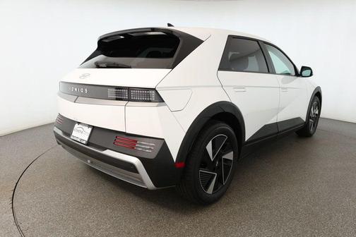2025 Hyundai IONIQ 5 SE