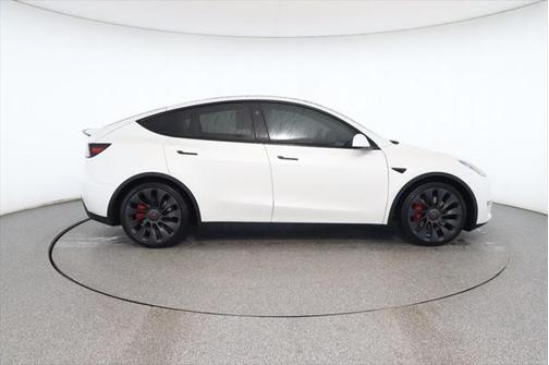 2023 Tesla Model Y Performance Dual Motor All-Wheel Drive