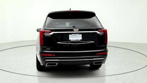 Stellar Black Metallic 2022 Cadillac XT6 Luxury AWD