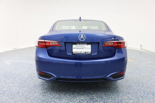 2017 Acura ILX Technology Plus Package