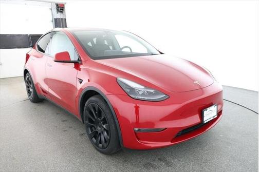 2023 Tesla Model Y Long Range AWD with Acceleration Boost and 7-Passenger Seating
