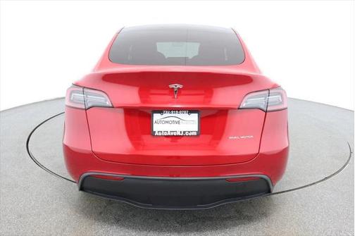2023 Tesla Model Y Long Range AWD with Acceleration Boost and 7-Passenger Seating