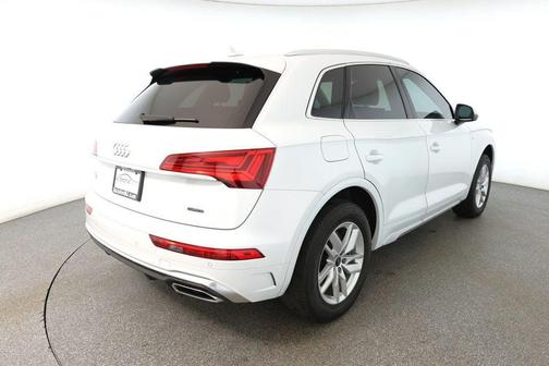 2022 Audi Q5 45 S line Premium
