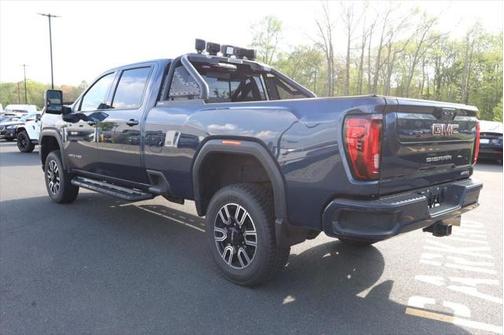 2021 GMC Sierra 2500 AT4