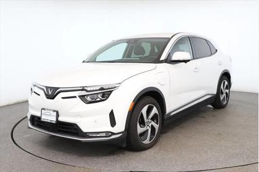 2023 VinFast VF 8 Eco AWD 82 kWh