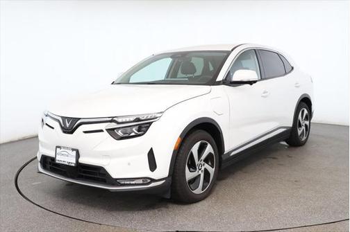 2023 VinFast VF 8 Eco AWD 82 kWh