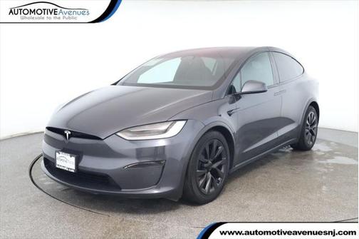 2023 Tesla Model X Standard Range