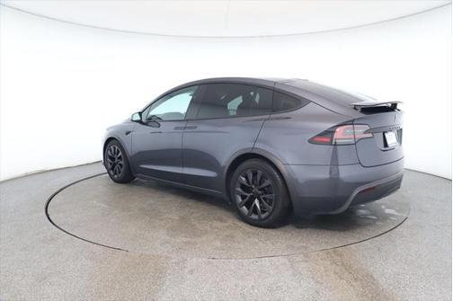 2023 Tesla Model X Standard Range