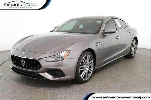 2022 Maserati Ghibli Modena