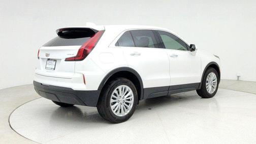 2024 Cadillac XT4 Luxury