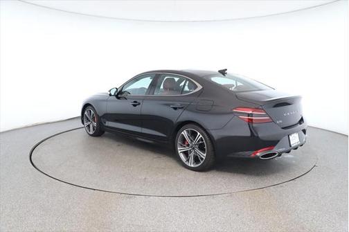 2025 Genesis G70 3.3T RWD Sport Advanced