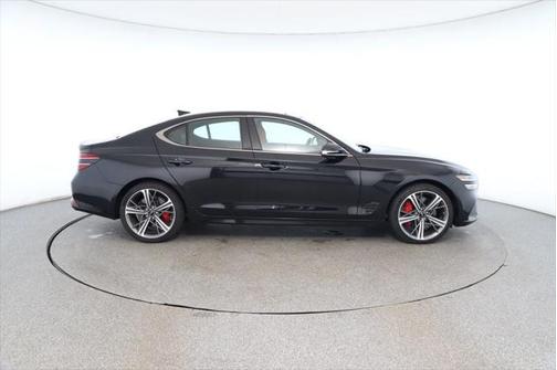 2025 Genesis G70 3.3T RWD Sport Advanced