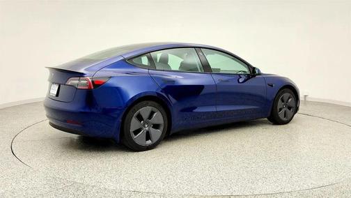Deep Blue Metallic 2023 Tesla Model 3 Standard Range
