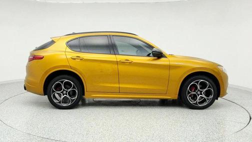 2023 Alfa Romeo Stelvio Veloce AWD