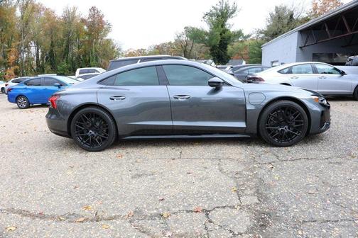 2022 Audi e-tron GT Prestige