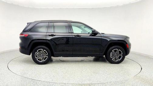2024 Jeep Grand Cherokee 4xe Trailhawk