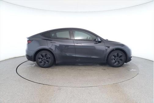 2024 Tesla Model Y Long Range Dual Motor All-Wheel Drive