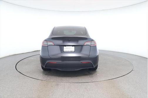 2024 Tesla Model Y Long Range Dual Motor All-Wheel Drive