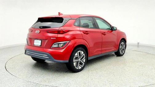 2022 Hyundai KONA EV SEL