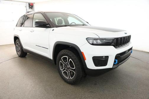 2023 Jeep Grand Cherokee 4xe Trailhawk