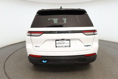 2023 Jeep Grand Cherokee 4xe Trailhawk