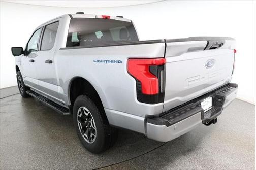 2023 Ford F-150 Lightning XLT