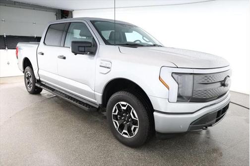 2023 Ford F-150 Lightning XLT