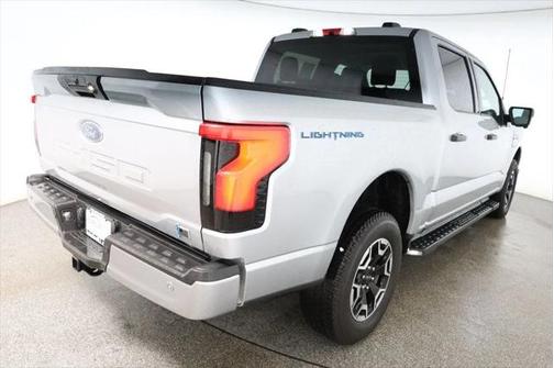 2023 Ford F-150 Lightning XLT