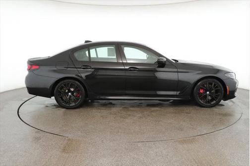2023 BMW 540 i xDrive