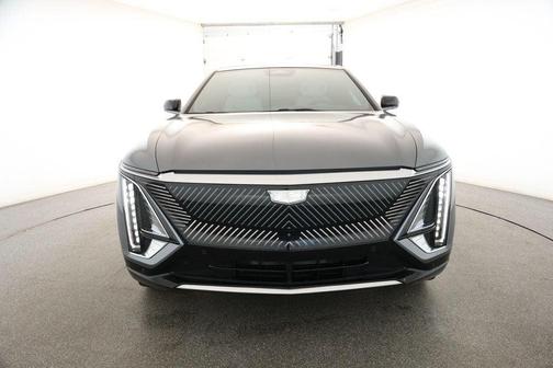 2023 Cadillac LYRIQ V
