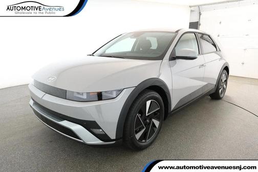 2025 Hyundai IONIQ 5 SE