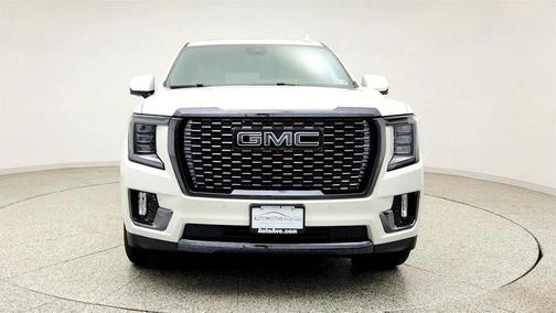 White Frost Tricoat 2023 GMC Yukon Denali Ultimate