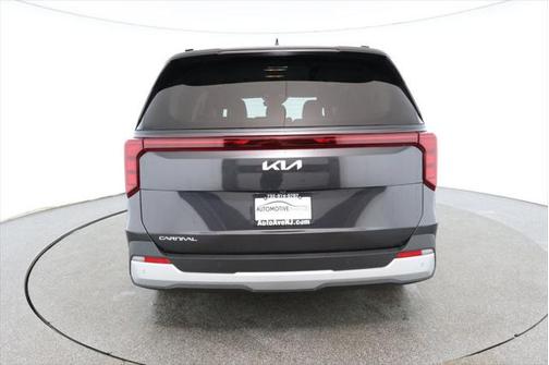 2025 Kia Carnival EX