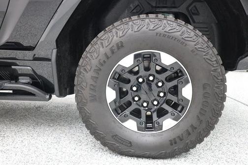 2024 GMC HUMMER EV Pickup 2X