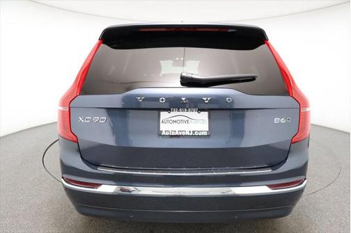 2024 Volvo XC90 B6 Ultimate Bright Theme 7-Seater