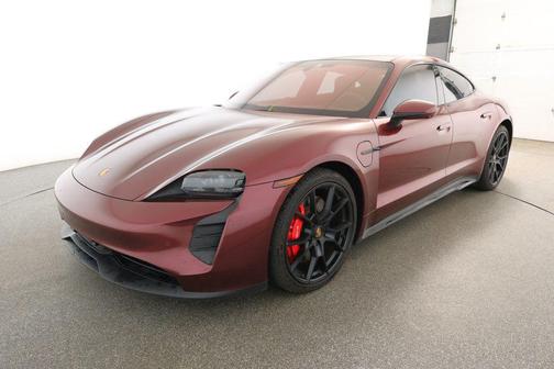 2022 Porsche Taycan GTS