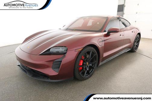 2022 Porsche Taycan GTS