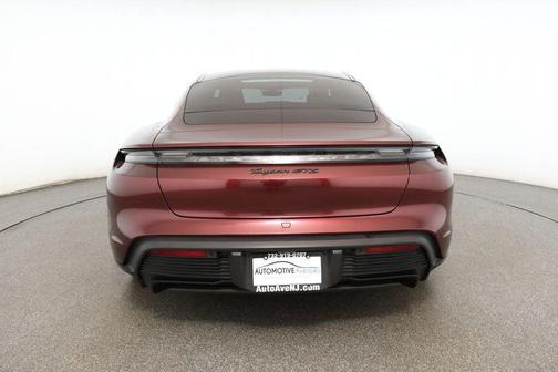 2022 Porsche Taycan GTS