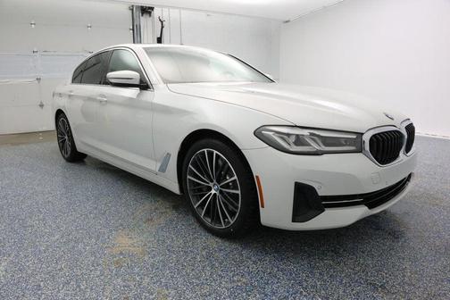 2023 BMW 530 i
