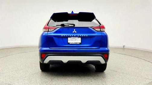 Octane Blue Metallic 2022 Mitsubishi Eclipse Cross SE