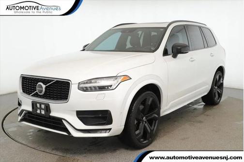 2020 Volvo XC90 T6 R-Design