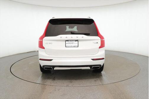 2020 Volvo XC90 T6 R-Design