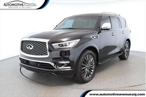 2023 INFINITI QX80 SENSORY AWD