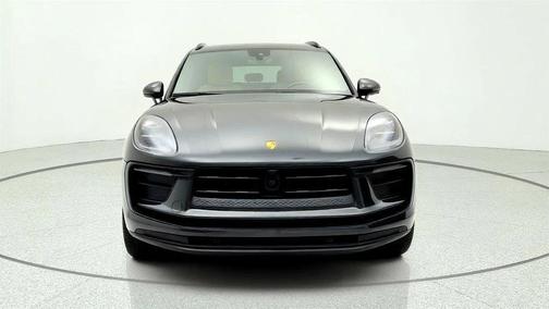 Volcano Grey Metallic 2023 Porsche Macan Macan S