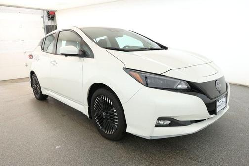 2025 Nissan Leaf SV PLUS