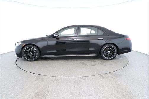 2023 Mercedes-Benz S-Class 4MATIC