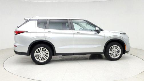 2022 Mitsubishi Outlander ES 2.5 S-AWC