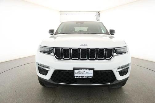 2023 Jeep Grand Cherokee 4xe Base