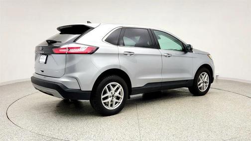 ICONIC SILVER 2024 Ford Edge SEL