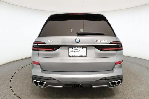 2025 BMW X7 M60i